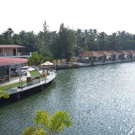 Veda5 Wellness Retreat & Spa Gamle Goa Eksteriør bilde